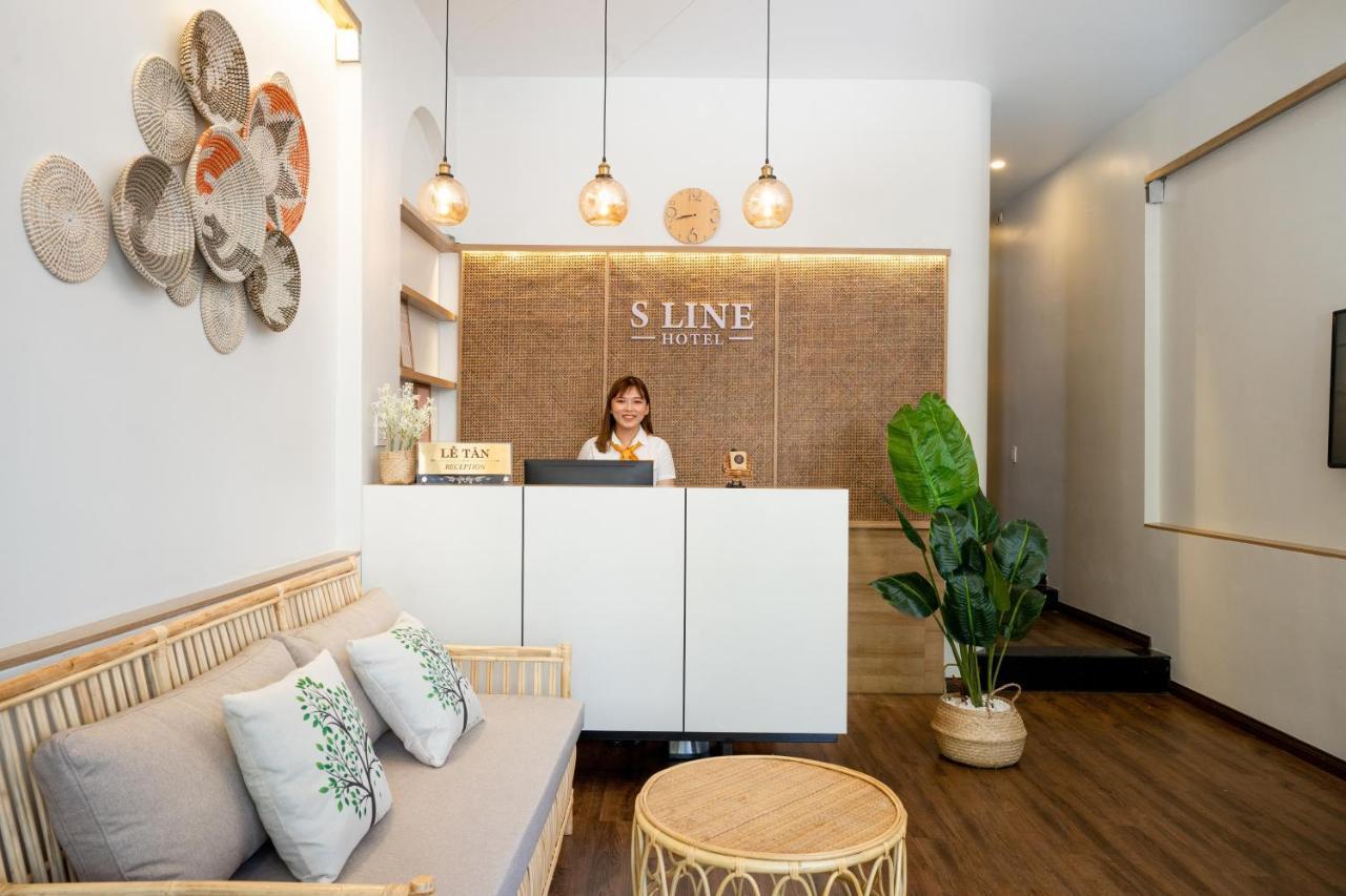 Sline Hotel Hue Exterior photo
