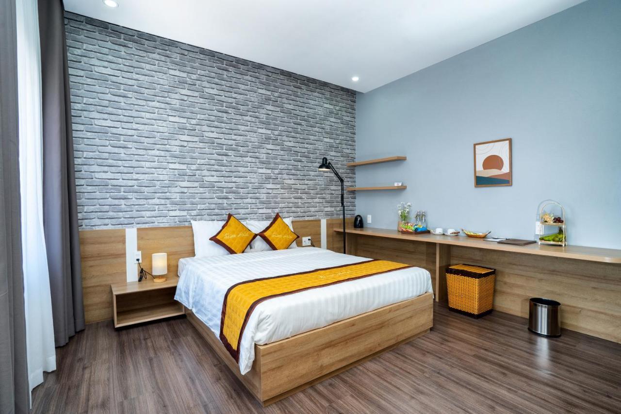 Sline Hotel Hue Exterior photo