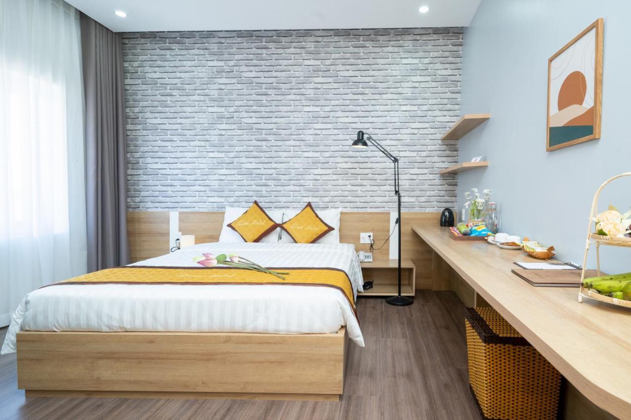 Sline Hotel Hue Exterior photo